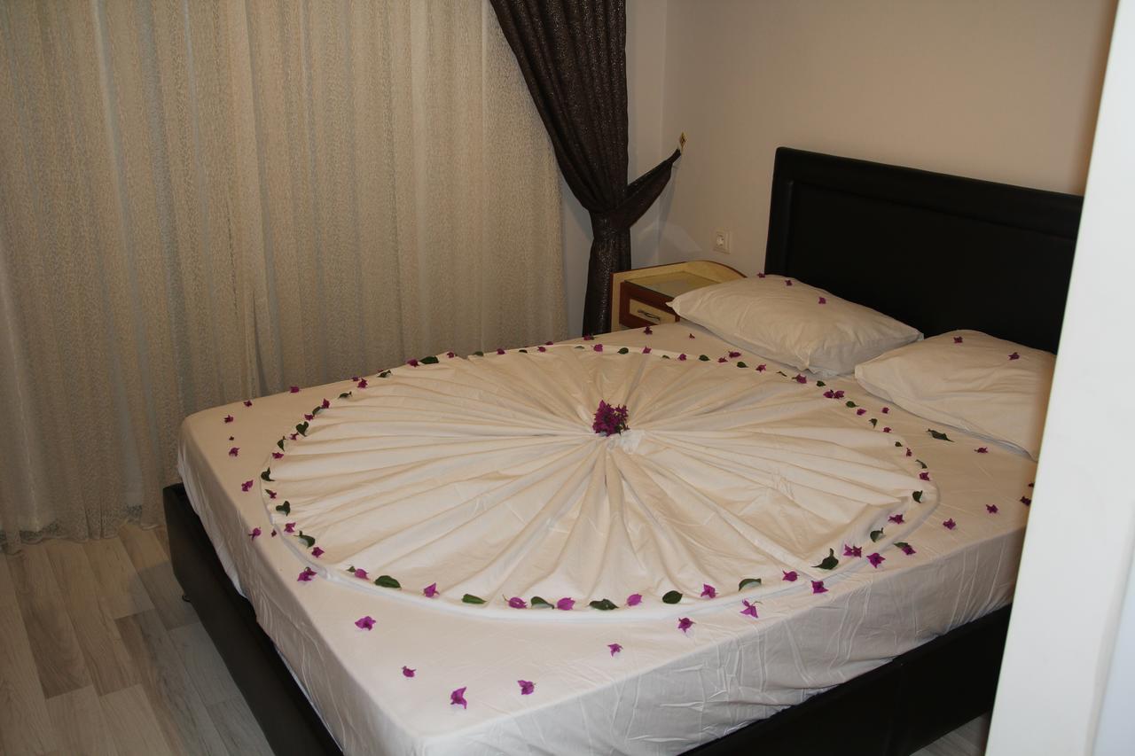 Dostlar Hotel 梅尔辛 外观 照片